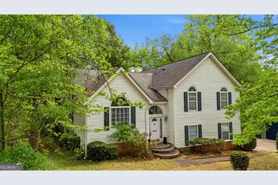 8605 Creekview Court, Douglasville, GA 30135 - Photo 5