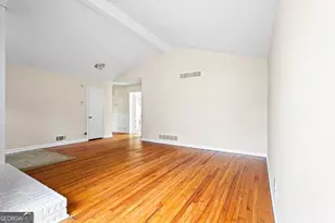 3075 Thrasher Cir, Decatur, GA 30032 - Photo 3