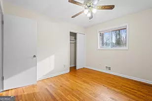 3075 Thrasher Cir, Decatur, GA 30032 - Photo 11