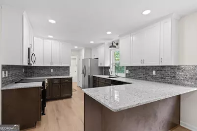 1558 Tanglewood Way NW, Conyers, GA 30012 - Photo 7