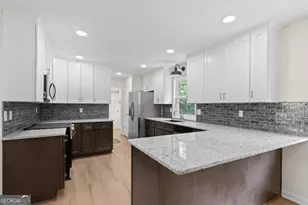 1558 Tanglewood Way NW, Conyers, GA 30012 - Photo 7