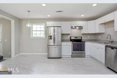 7124 Lady Heidi Court, Jonesboro, GA 30236 - Photo 3