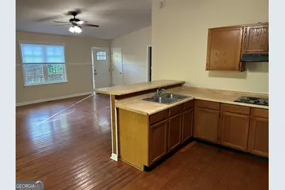 790 Normandy Trail, Lavonia, GA 30553 - Photo 9