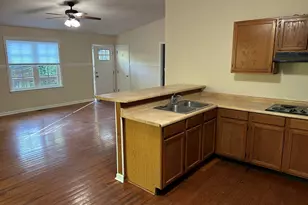 790 Normandy Trail, Lavonia, GA 30553 - Photo 9