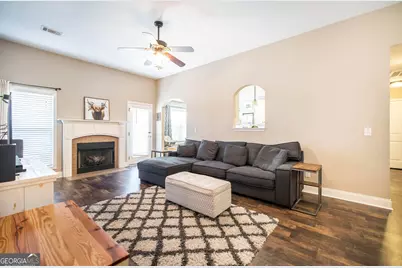 204 Allington Walk, Warner Robins, GA 31088 - Photo 9