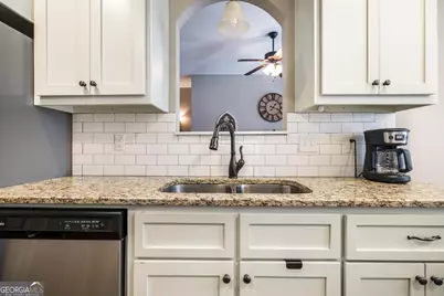 204 Allington Walk, Warner Robins, GA 31088 - Photo 15