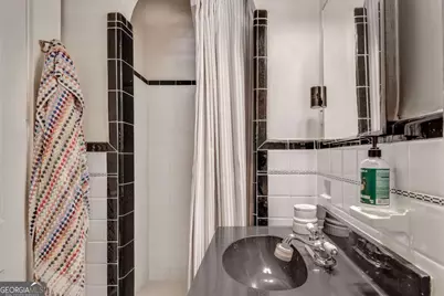 1755 Inverness Avenue NE, Atlanta, GA 30306 - Photo 57