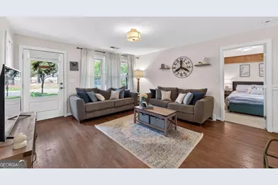 4404 Robinson Street, Acworth, GA 30101 - Photo 9