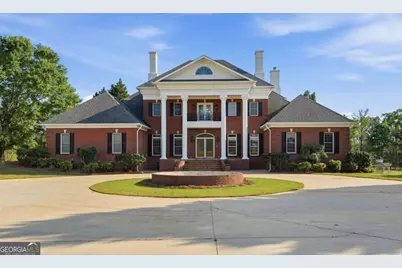 1202 Hodges Circle, Mansfield, GA 30055 - Photo 3