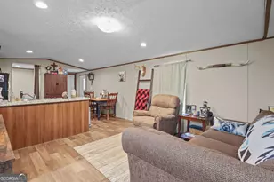 223 Primrose Ln, Baxley, GA 31513 - Photo 3