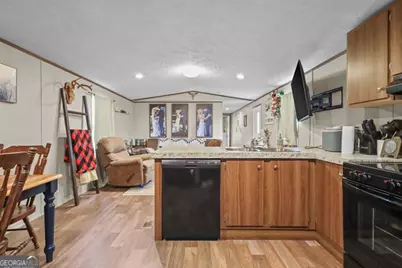 223 Primrose Lane, Baxley, GA 31513 - Photo 9