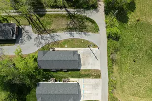 115 Buster Ln, Rocky Face, GA 30740 - Photo 3