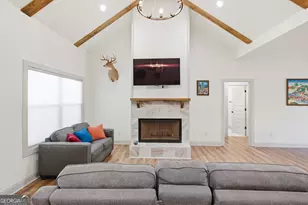 169 View St, Clarkesville, GA 30523 - Photo 9