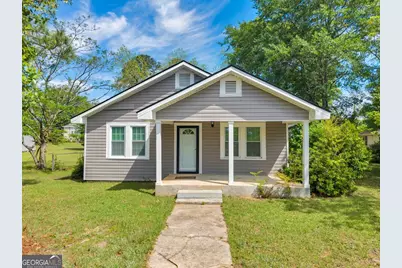 211 E 5th Avenue, Cordele, GA 31015 - Photo 1
