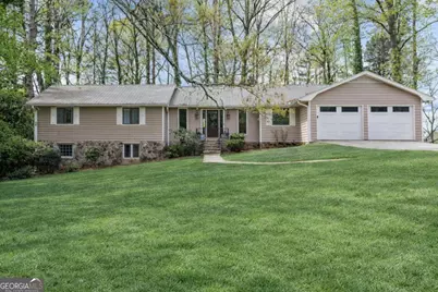 8360 Lanier Drive, Cumming, GA 30041 - Photo 19