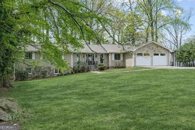 8360 Lanier Drive, Cumming, GA 30041 - Photo 5