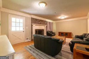 1976 Emerald Dr, Jonesboro, GA 30236 - Photo 11