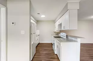 605 Candler St, Gainesville, GA 30501 - Photo 13