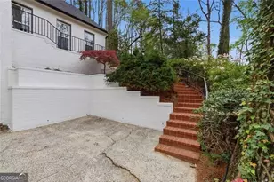 7170 Riverside Dr NW, Atlanta, GA 30328 - Photo 3