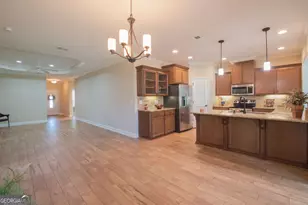 102 Miller Ct, Kingsland, GA 31548 - Photo 7