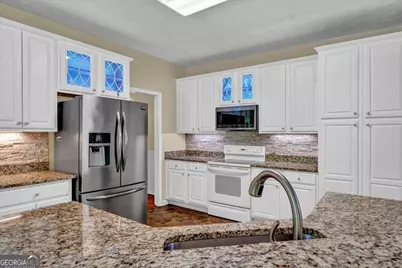 260 Kensington Drive, Sharpsburg, GA 30277 - Photo 15