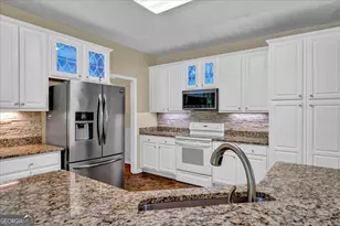 260 Kensington Dr, Sharpsburg, GA 30277 - Photo 15