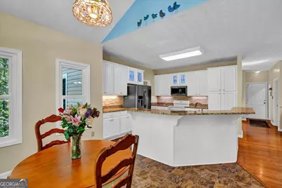 260 Kensington Drive, Sharpsburg, GA 30277 - Photo 19