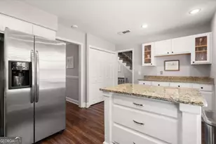 6980 Roswell Rd, Atlanta, GA 30328 - Photo 17