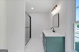 6259 Spring Lake Dr, Flowery Branch, GA 30542 - Photo 37