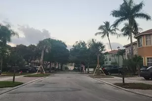 10898 Lake Wynds Ct, Boynton Beach, FL 33437 - Photo 5