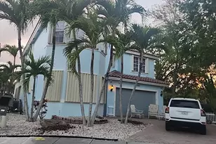 10898 Lake Wynds Ct, Boynton Beach, FL 33437 - Photo 3