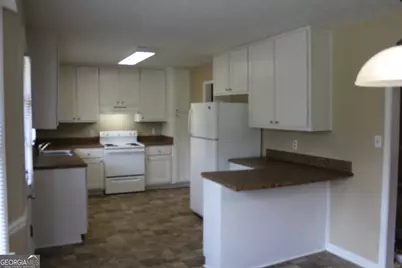 2084 Marbut Lane, Lithonia, GA 30052 - Photo 29