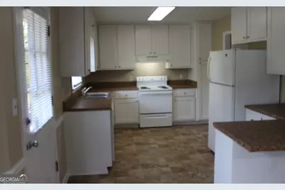 2084 Marbut Lane, Lithonia, GA 30052 - Photo 21