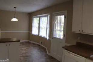 2084 Marbut Ln, Lithonia, GA 30058 - Photo 25