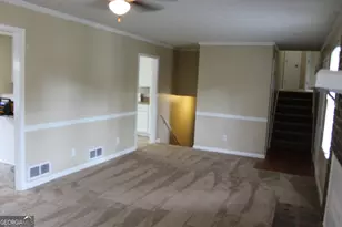 2084 Marbut Ln, Lithonia, GA 30058 - Photo 37