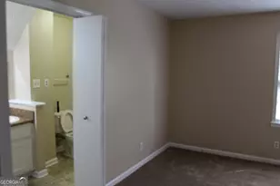2084 Marbut Ln, Lithonia, GA 30058 - Photo 11