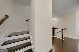 824 Stone Ridge Ln, Atlanta, GA 30324 - Photo 43
