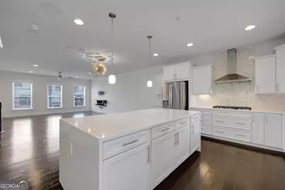824 Stone Ridge Lane, Atlanta, GA 30324 - Photo 13