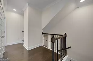 824 Stone Ridge Ln, Atlanta, GA 30324 - Photo 27