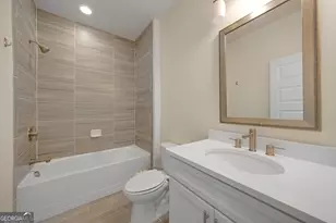 824 Stone Ridge Ln, Atlanta, GA 30324 - Photo 41