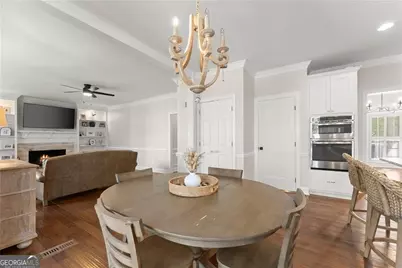 210 Weatherwood Circle, Alpharetta, GA 30004 - Photo 13