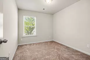 7103 Gladstone Cir, Lithonia, GA 30038 - Photo 11