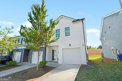 7103 Gladstone Circle, Lithonia, GA 30038 - Photo 3