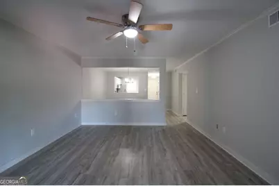 2505 W Broad Street #212, Athens, GA 30606 - Photo 3