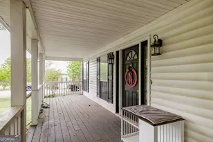 2356 Stone Dr, Comer, GA 30629 - Photo 3