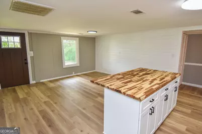 225 Oak Ridge Drive, Thomaston, GA 30286 - Photo 17