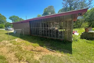 114 Marion St SE, Milledgeville, GA 31061 - Photo 3