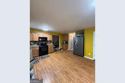 11045 Southwood Drive, Hampton, GA 30228 - Photo 9