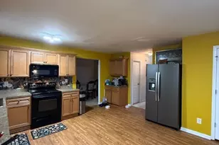 11045 Southwood Dr, Hampton, GA 30228 - Photo 9