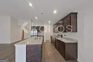 107 Lord Effingham Wy, Springfield, GA 31329 - Photo 7